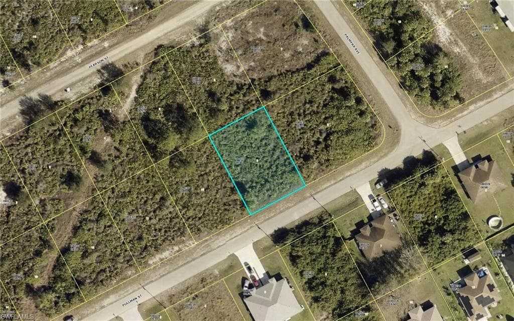 229 Pullman ST LEHIGH ACRES, FL 33974