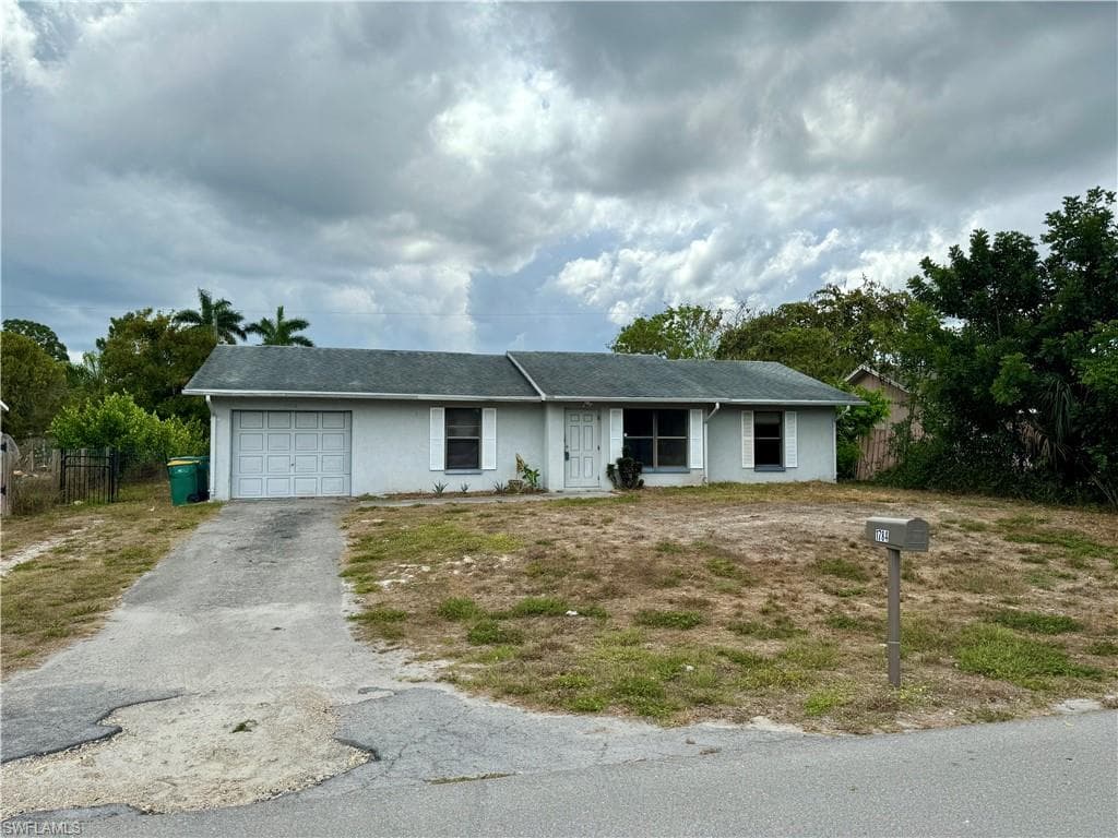 1784 52nd TER SW NAPLES, FL 34116