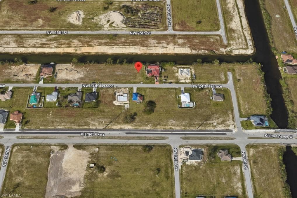 1009 NW 24th TER CAPE CORAL, FL 33993