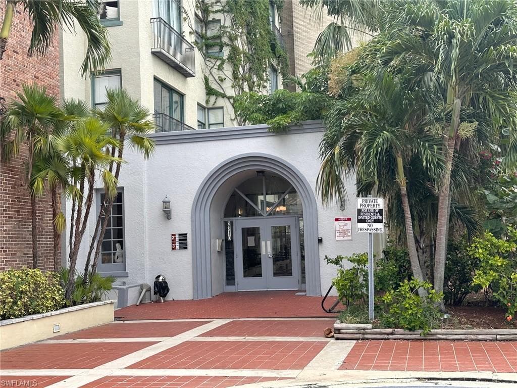 2310 1st ST 502 FORT MYERS, FL 33901