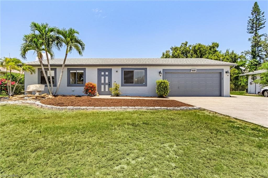 8181 Winged Foot DR FORT MYERS, FL 33967
