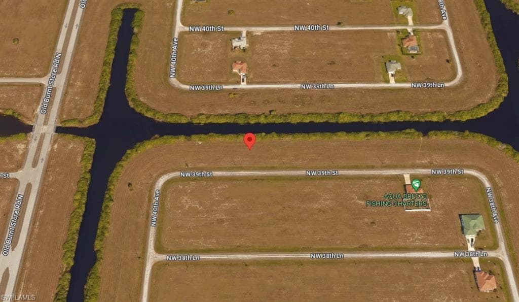3917 NW 39th ST CAPE CORAL, FL 33993