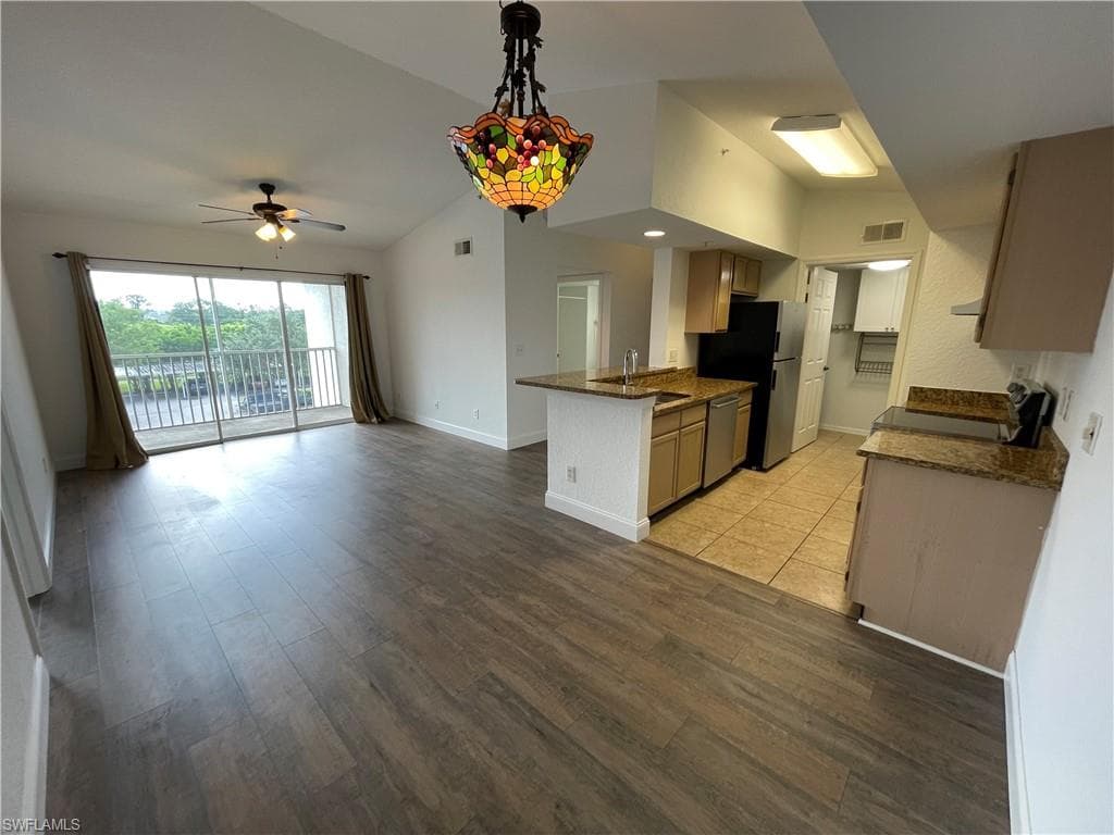 4690 Saint Croix LN 436 NAPLES, FL 34109