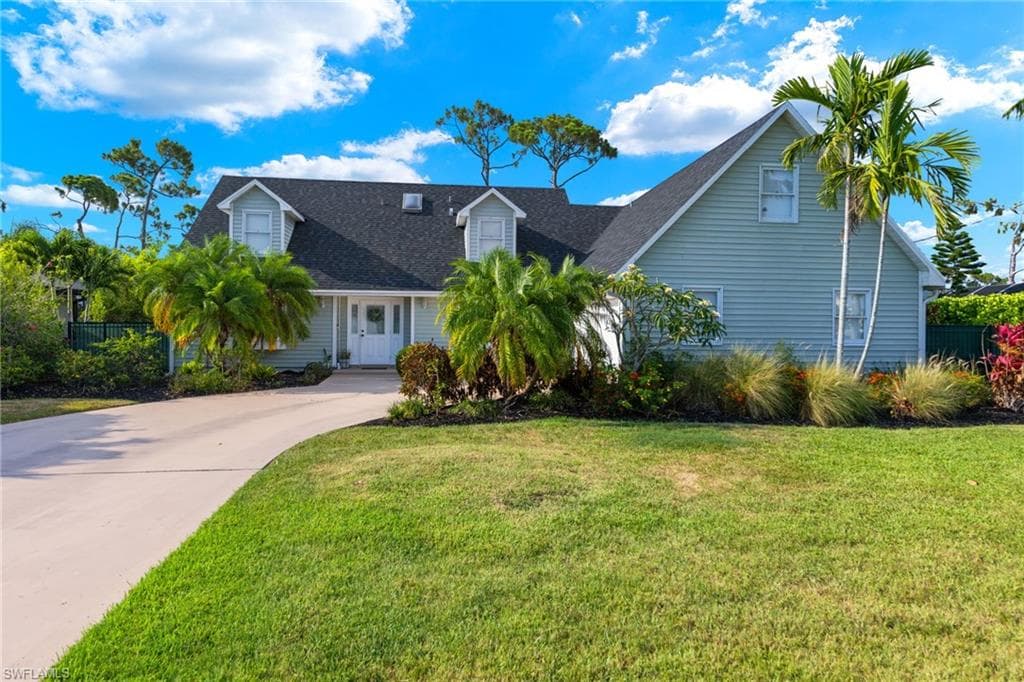 1305 SW 19th LN CAPE CORAL, FL 33991