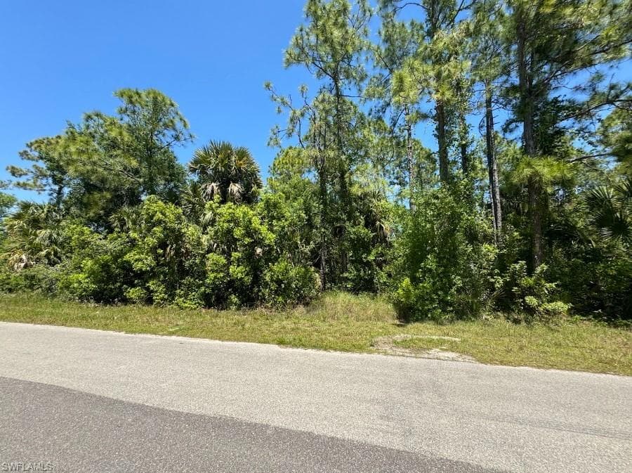 3210 49th ST W LEHIGH ACRES, FL 33971