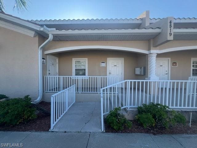 4519 SE 16th PL 106 CAPE CORAL, FL 33904