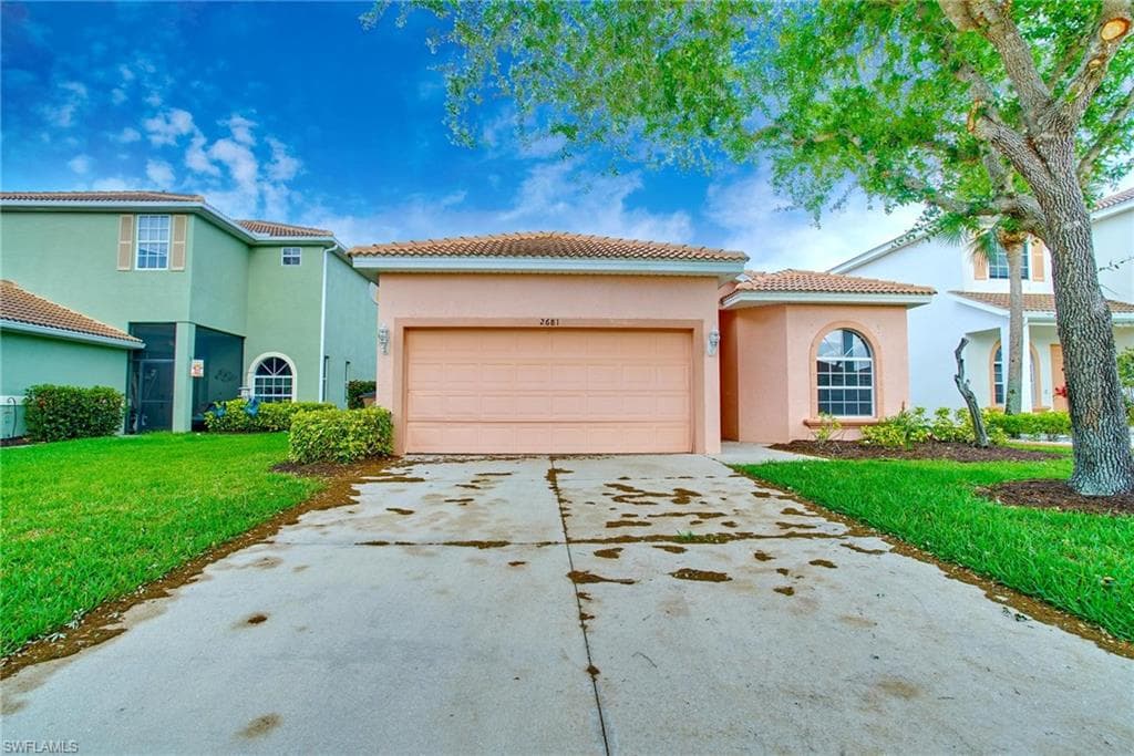 2681 Blue Cypress Lake CT CAPE CORAL, FL 33909