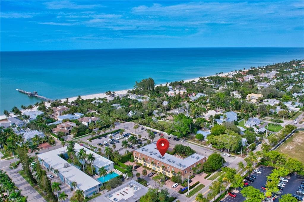 1222 Gordon DR 17 NAPLES, FL 34102