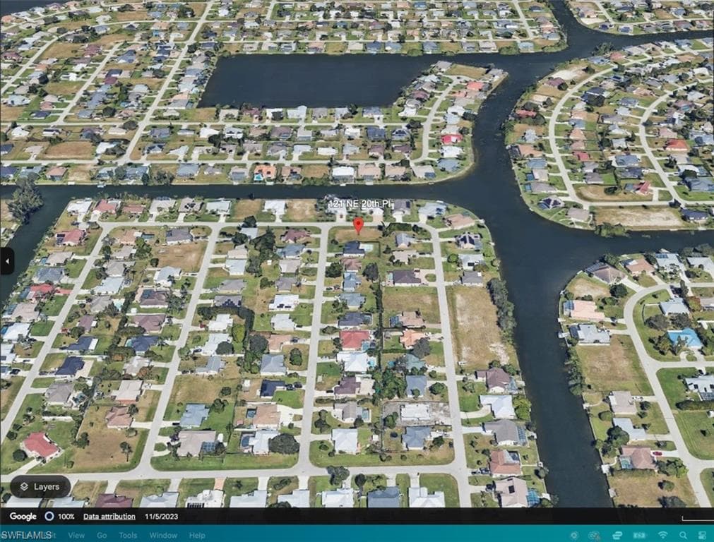 121 NE 20th PL CAPE CORAL, FL 33909