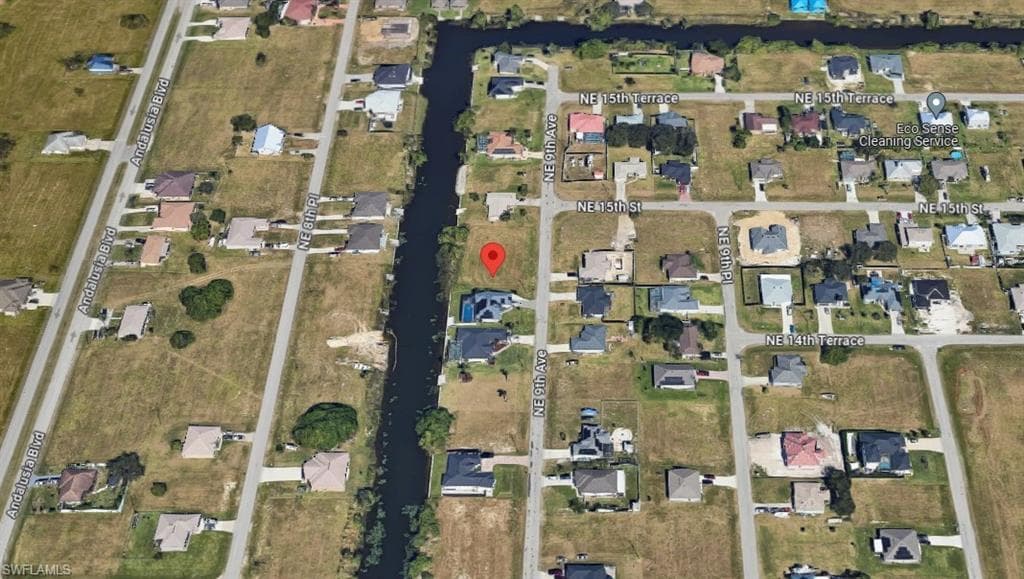 1420 NE 9th AVE CAPE CORAL, FL 33909