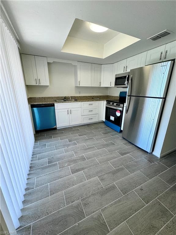 3705 Country Club BLVD Unit 11 CAPE CORAL, FL 33904