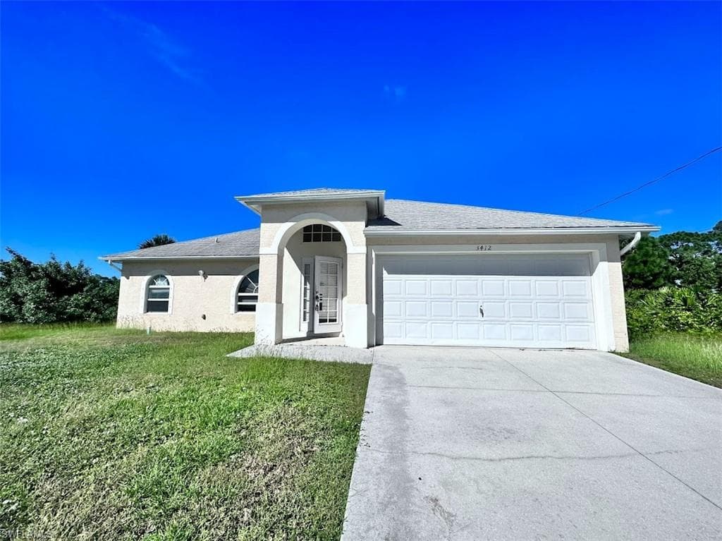 3412 27th ST SW LEHIGH ACRES, FL 33976