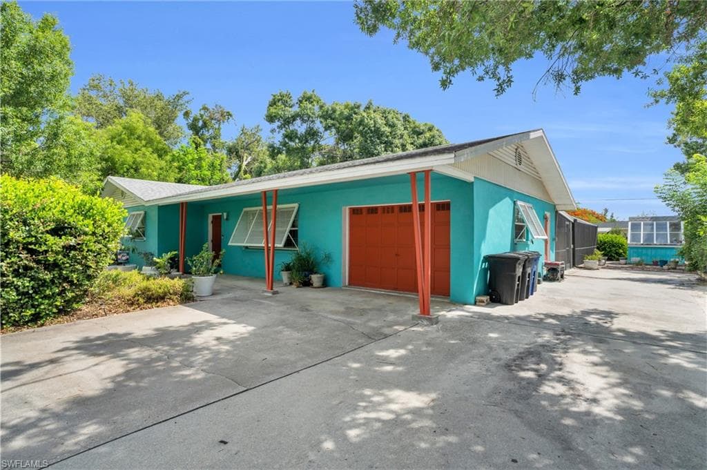 18639 Evergreen RD FORT MYERS, FL 33967
