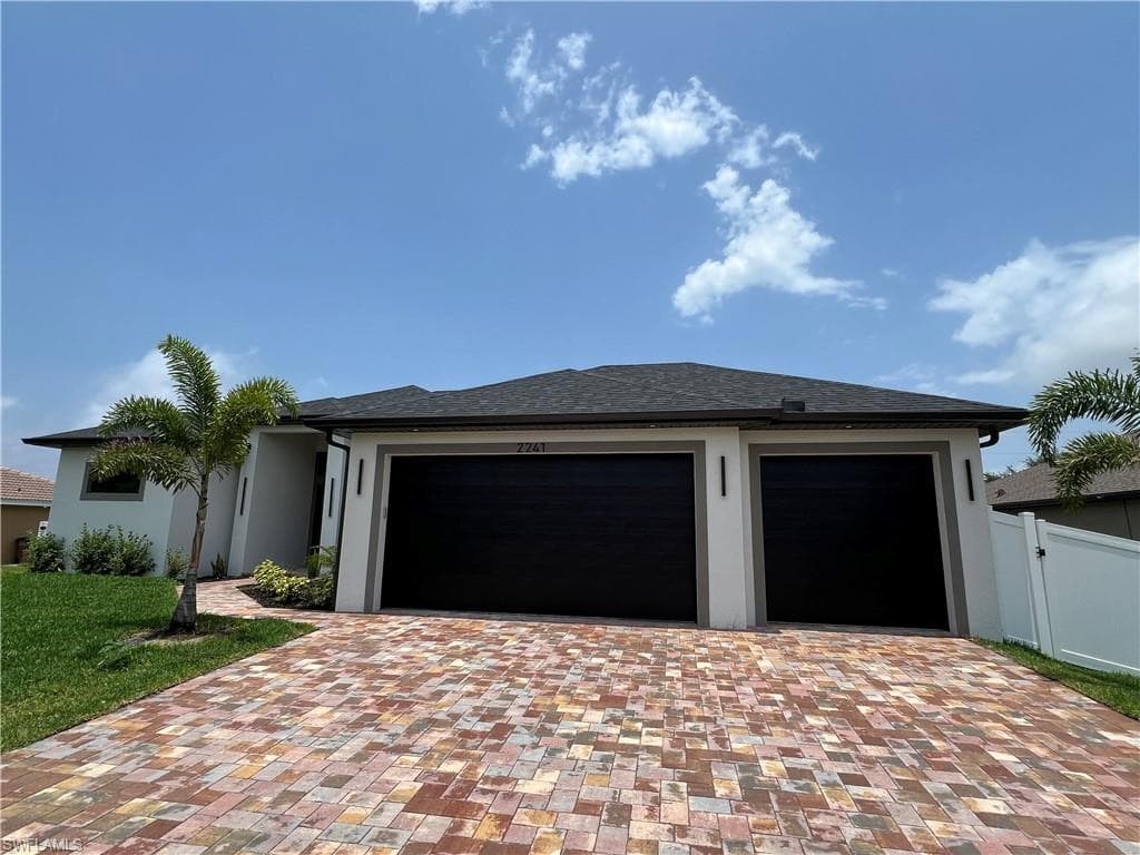 2241 SW 27th TER CAPE CORAL, FL 33914