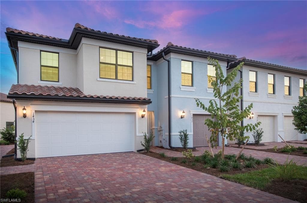 1558 Fells Cove LN CAPE CORAL, FL 33909
