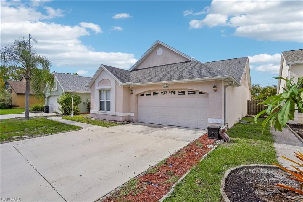 15270 Cricket LN FORT MYERS, FL 33919