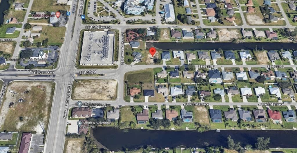 121 SE 16th ST CAPE CORAL, FL 33990