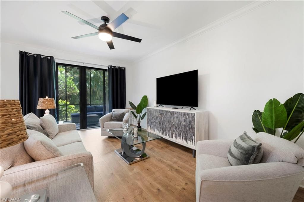 1045 Sandpiper ST G102 NAPLES, FL 34102