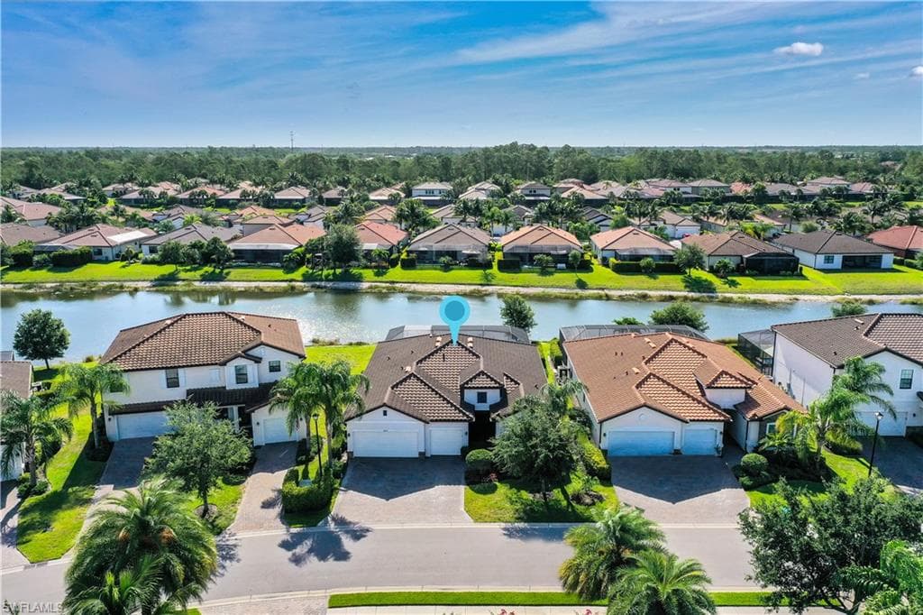 4644 Abaca CIR NAPLES, FL 34119