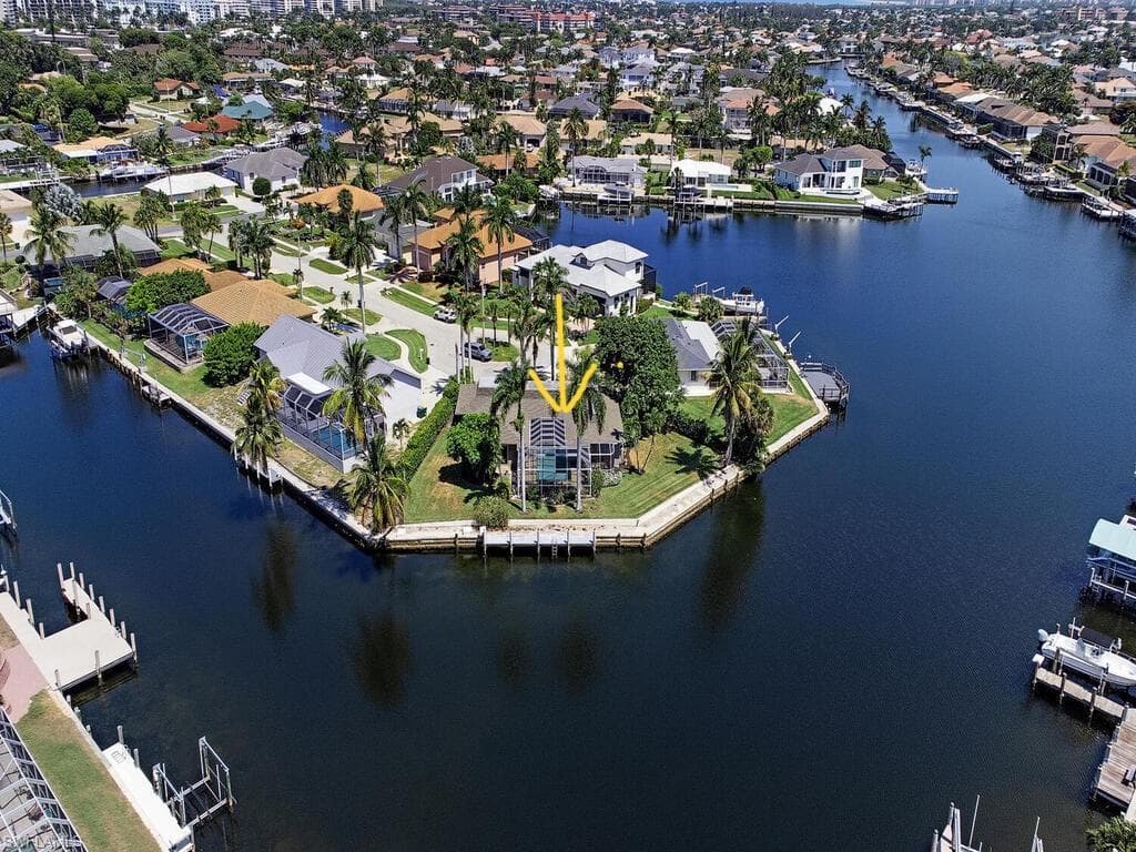 875 Robin CT MARCO ISLAND, FL 34145
