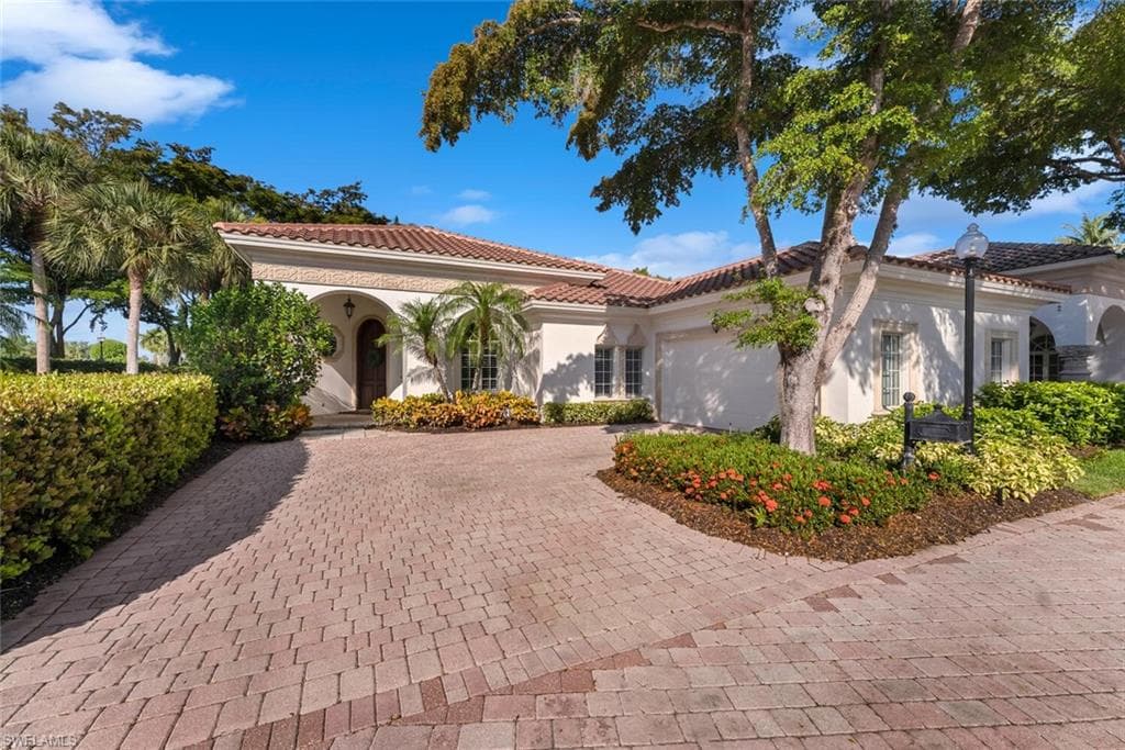 4661 Via Roma ESTERO, FL 34134
