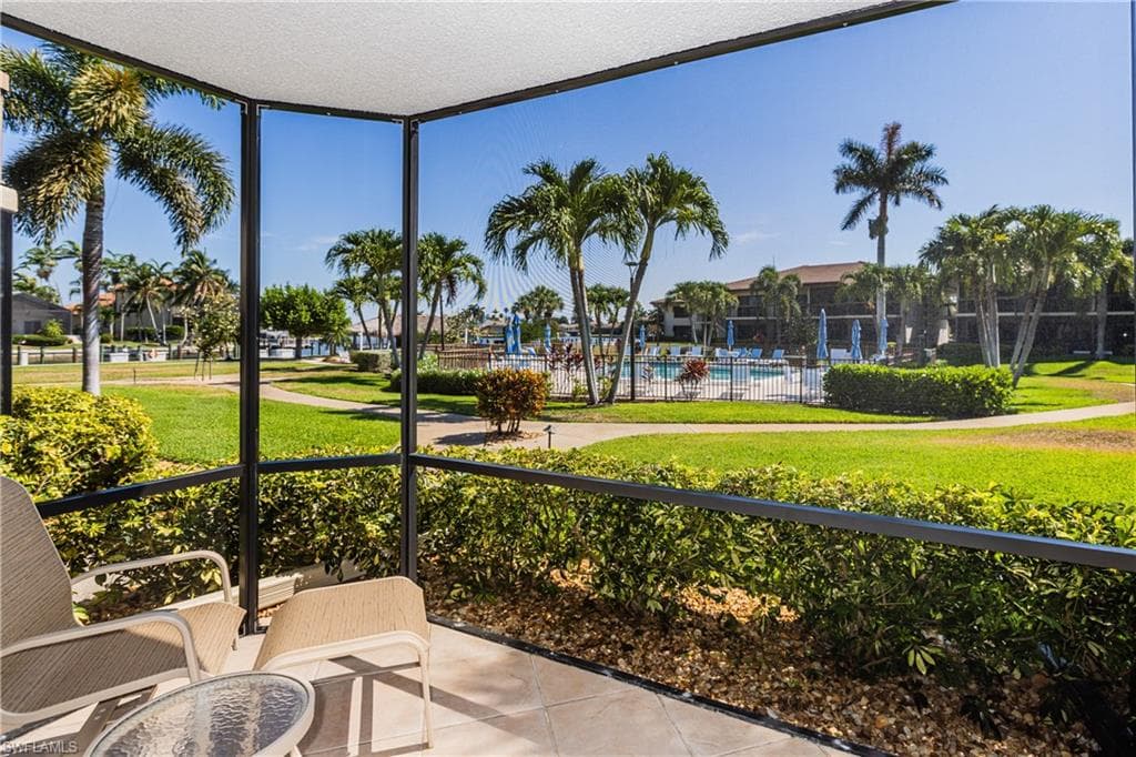 513 Seaview CT P1 MARCO ISLAND, FL 34145