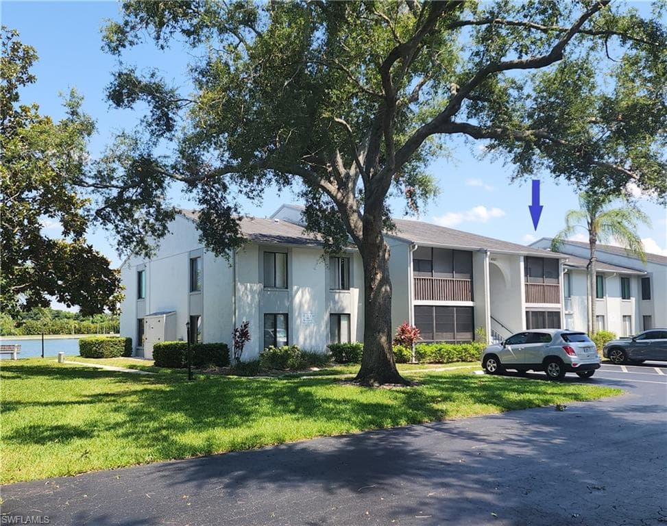 4661 Lakeside Club BLVD 10-B2 FORT MYERS, FL 33905