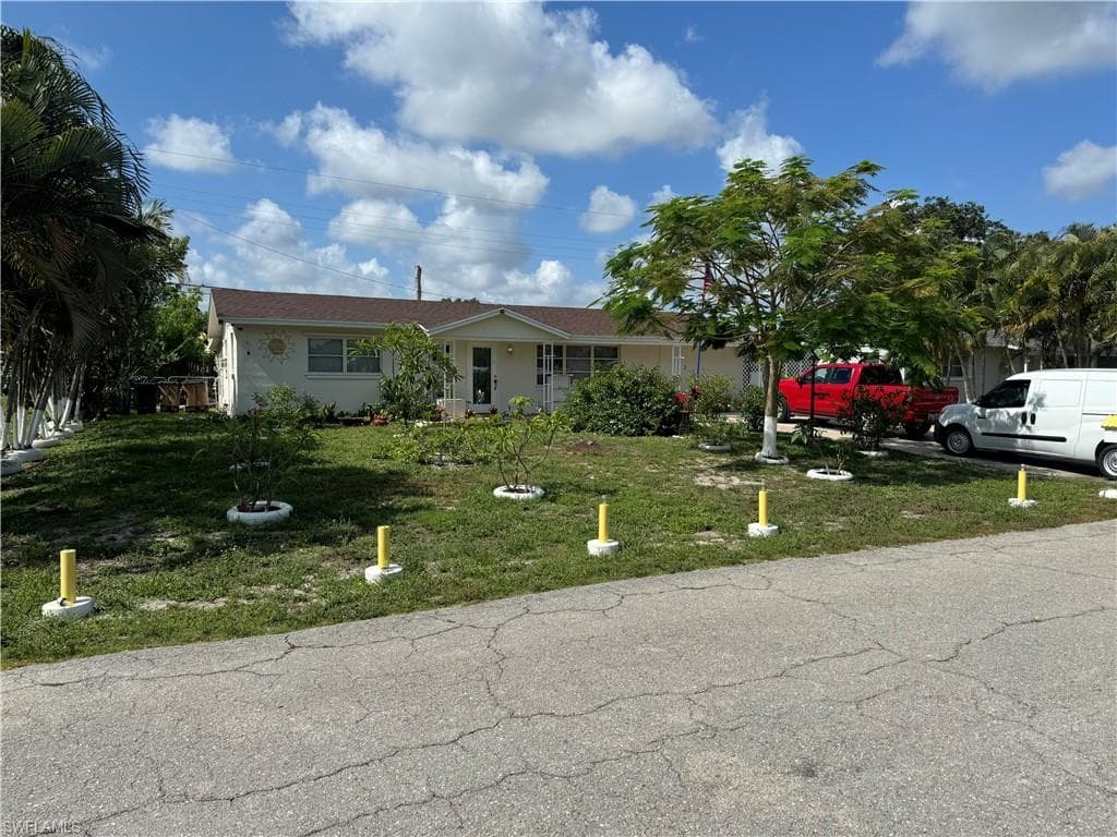1308 Farmdale ST LEHIGH ACRES, FL 33936