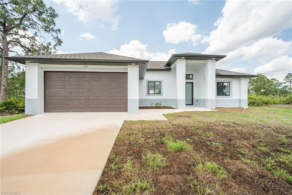 403 13th ST LEHIGH ACRES, FL 33972