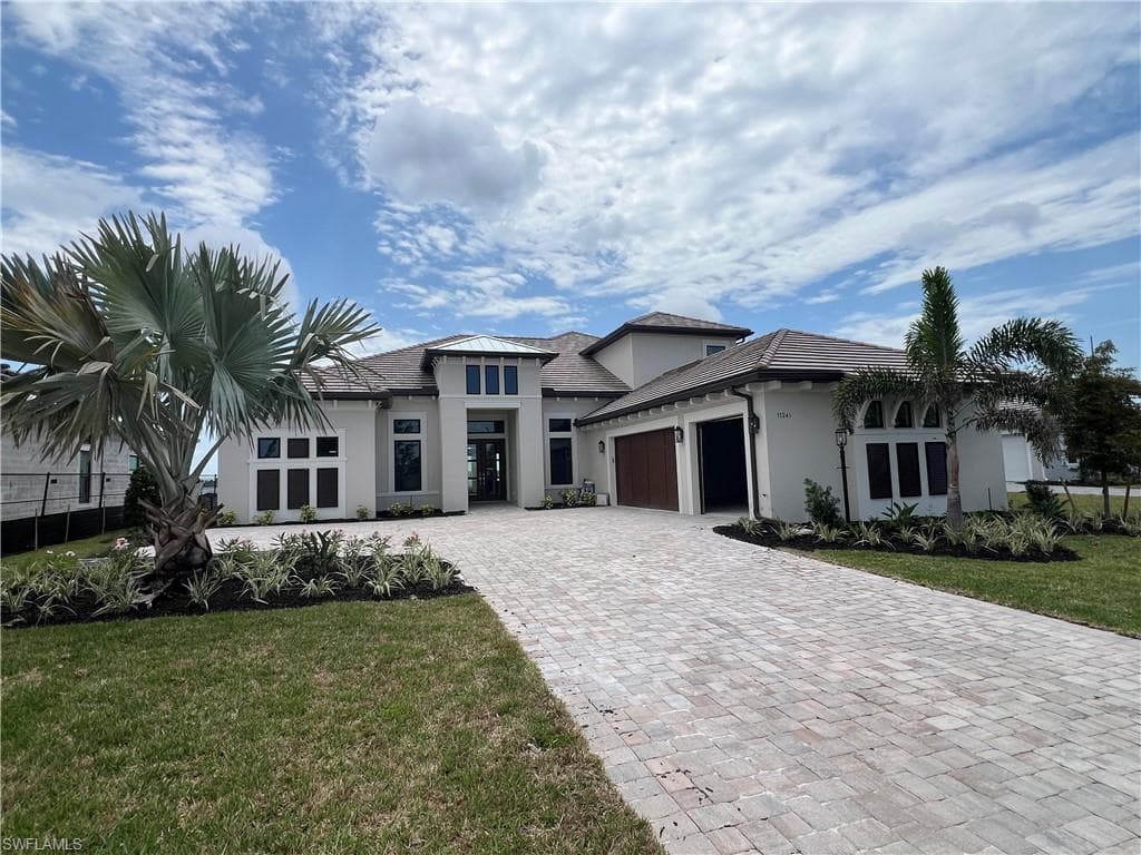 11241 Venetian Lagoon DR FORT MYERS, FL 33913