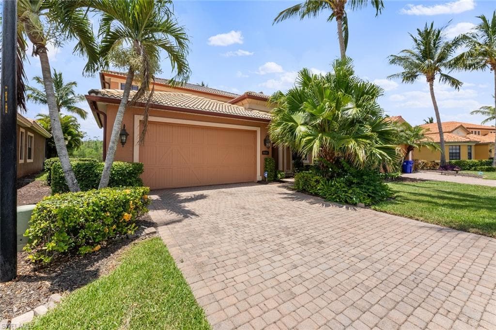 9182 River Otter DR FORT MYERS, FL 33912