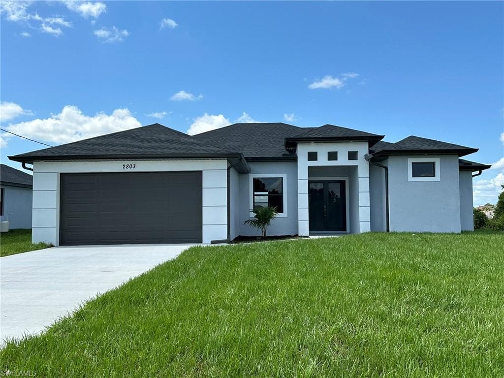 2803 21st ST SW LEHIGH ACRES, FL 33976