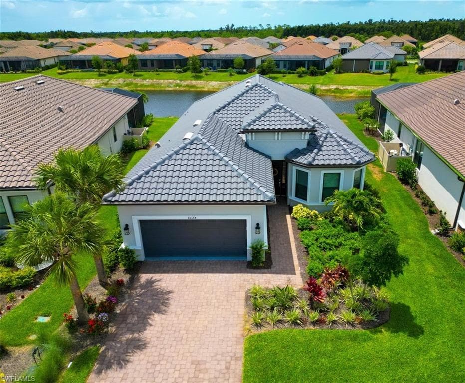 8428 Rosa CT NAPLES, FL 34114