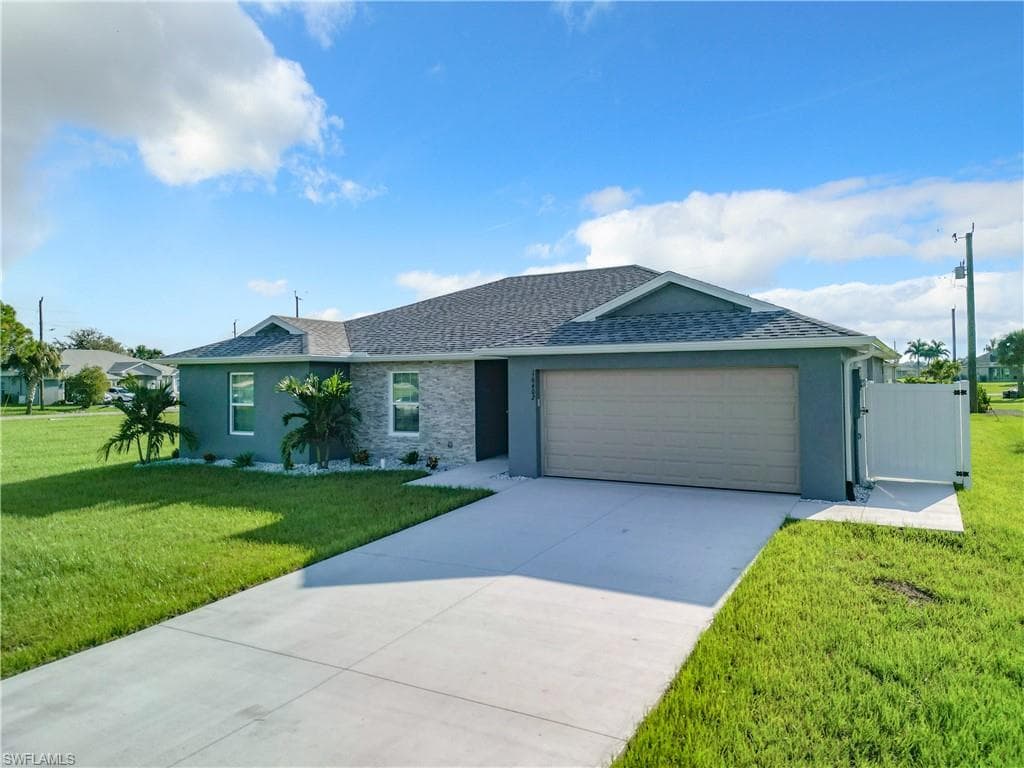 16402 Alcira CIR PUNTA GORDA, FL 33955