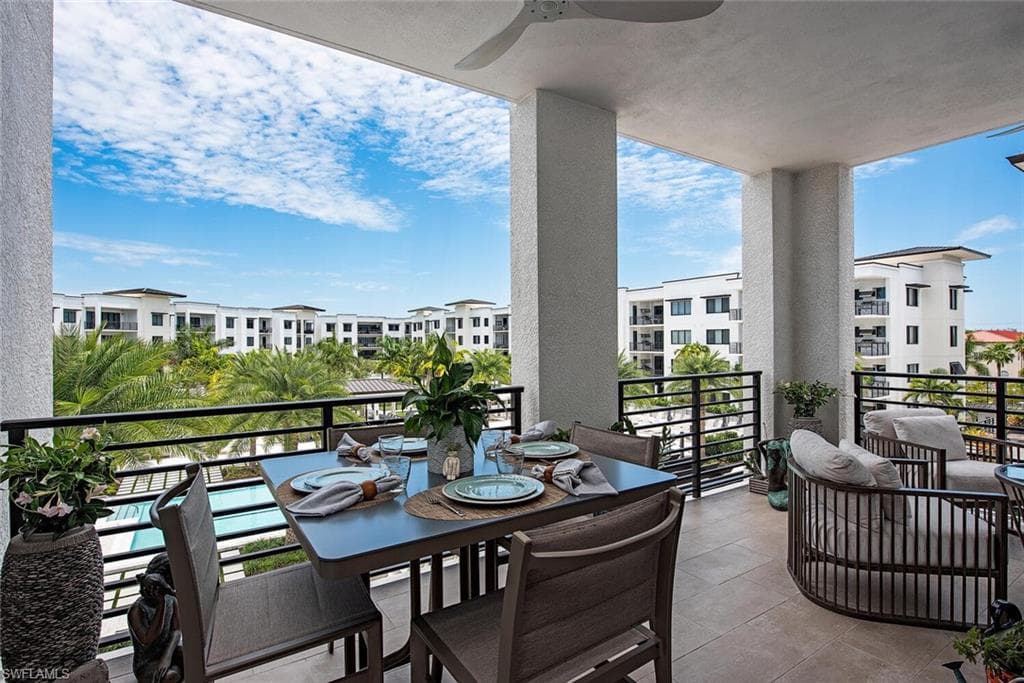 1111 Central AVE 408 NAPLES, FL 34102