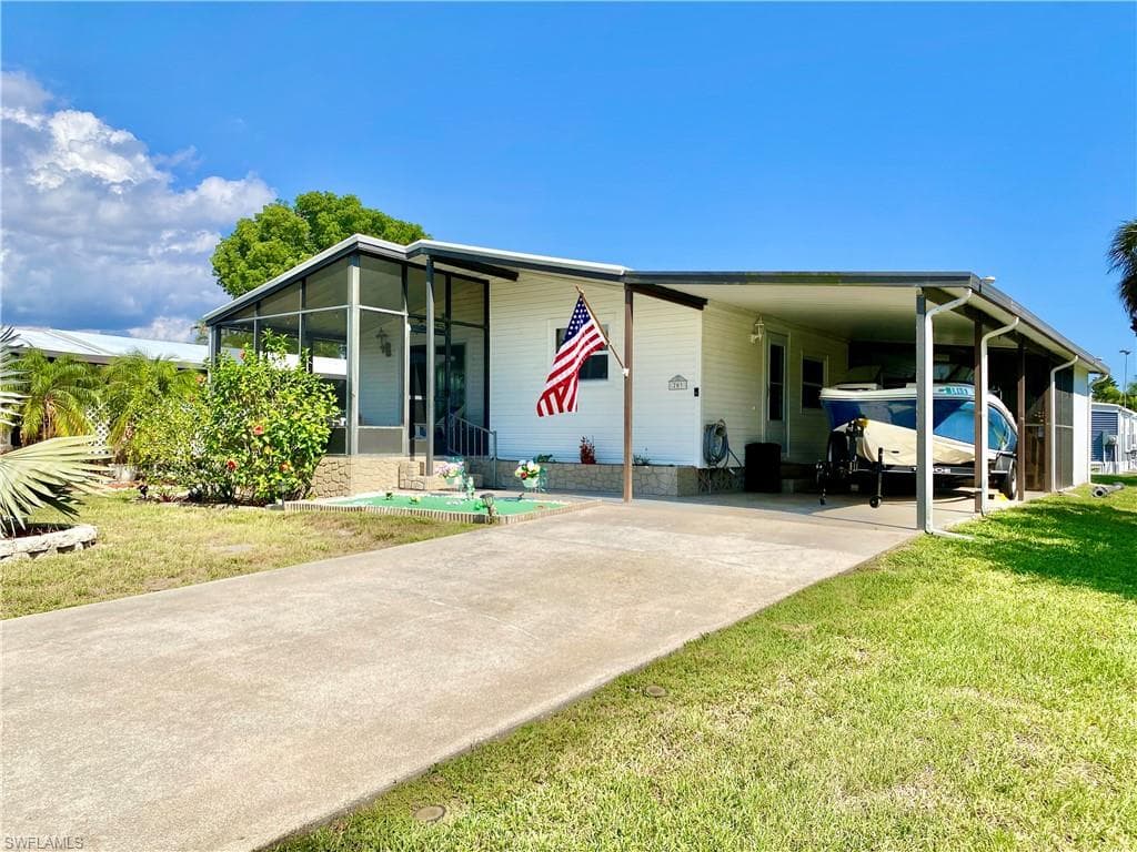 203 Riverwood RD NAPLES, FL 34114