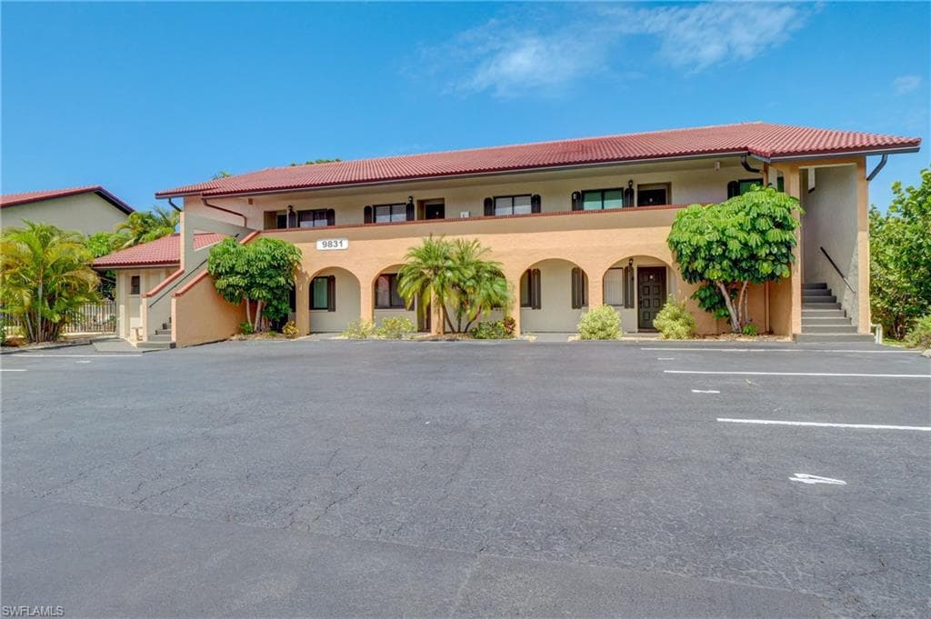 9831 Alabama ST 3 BONITA SPRINGS, FL 34135
