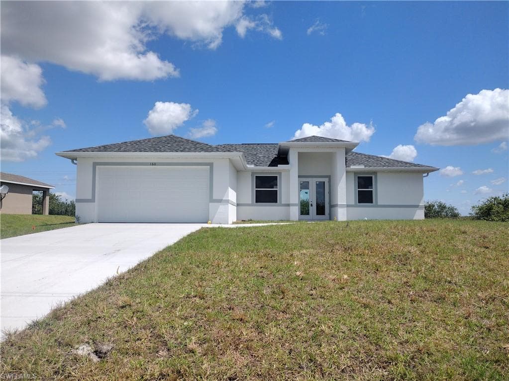 906 Emerald ST LABELLE, FL 33935