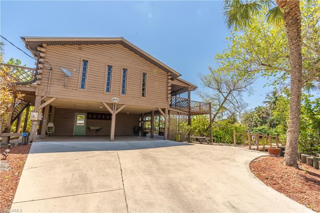 2997 Poplar ST NAPLES, FL 34112