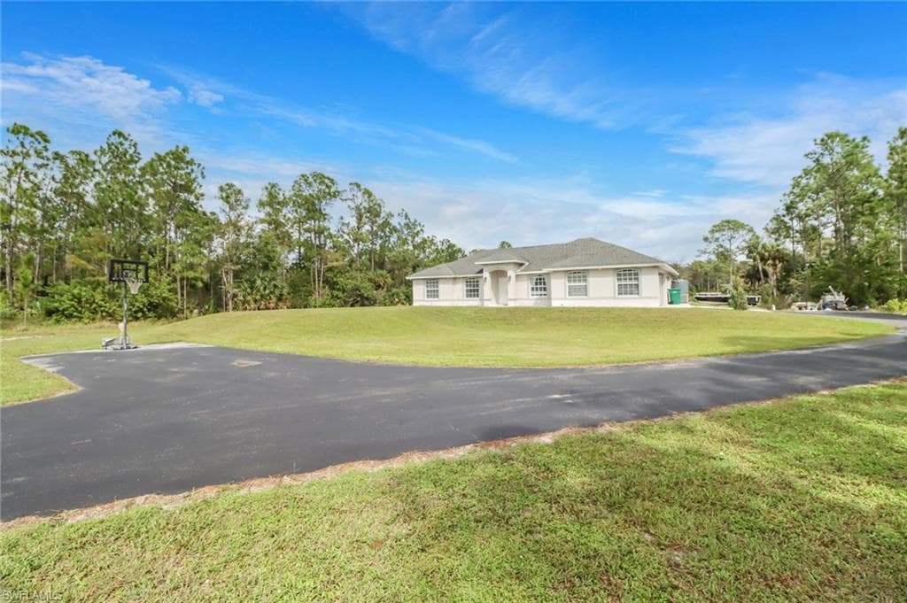3365 27th AVE NE NAPLES, FL 34120