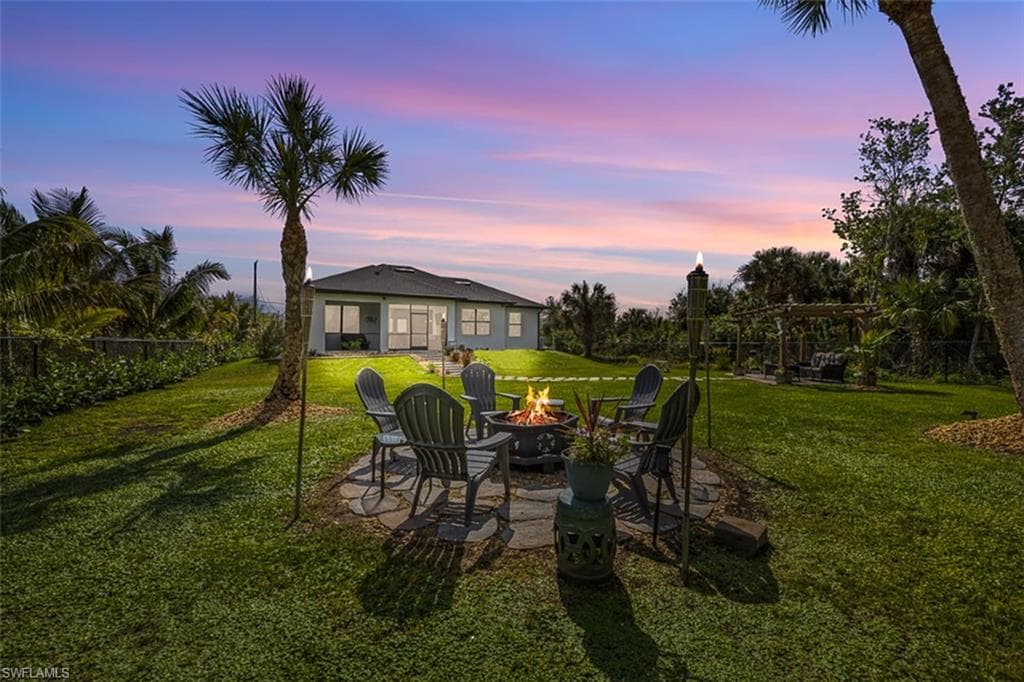 149 41st AVE NW NAPLES, FL 34120