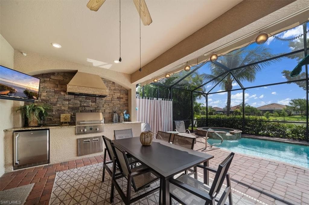 28111 Edenderry CT BONITA SPRINGS, FL 34135