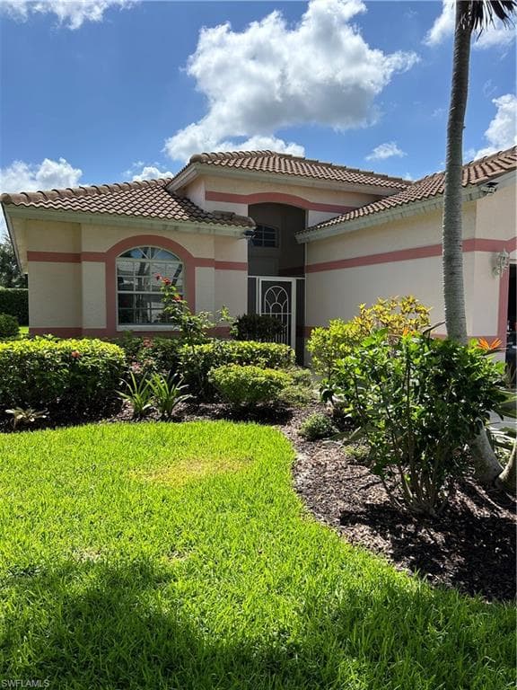 11318 Lakeland CIR FORT MYERS, FL 33913