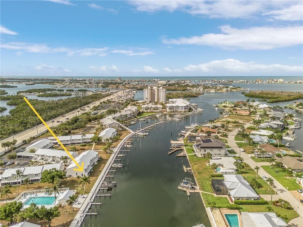 18048 San Carlos BLVD 143 FORT MYERS BEACH, FL 33931