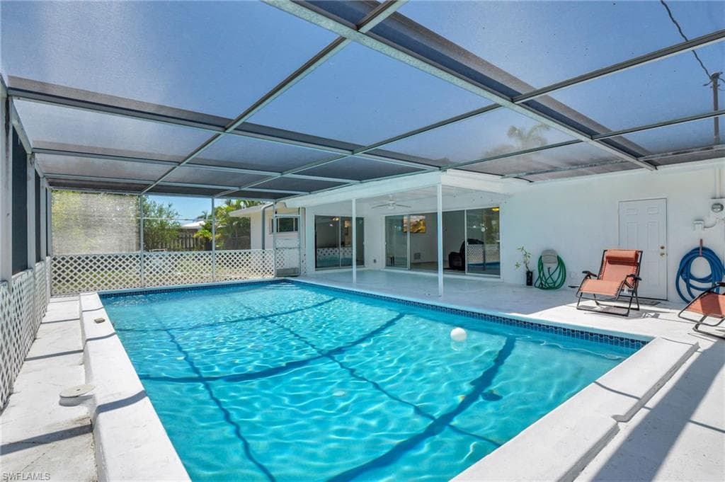 603 Monterey AVE CAPE CORAL, FL 33904