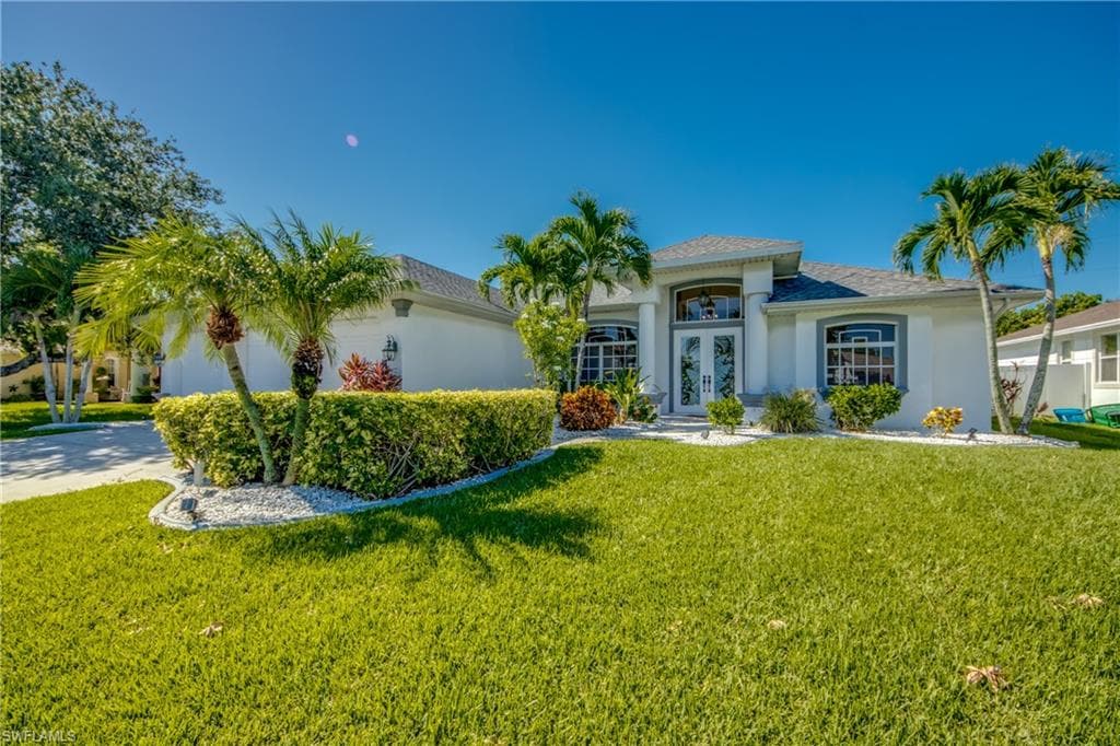 1828 SE 20th LN CAPE CORAL, FL 33990