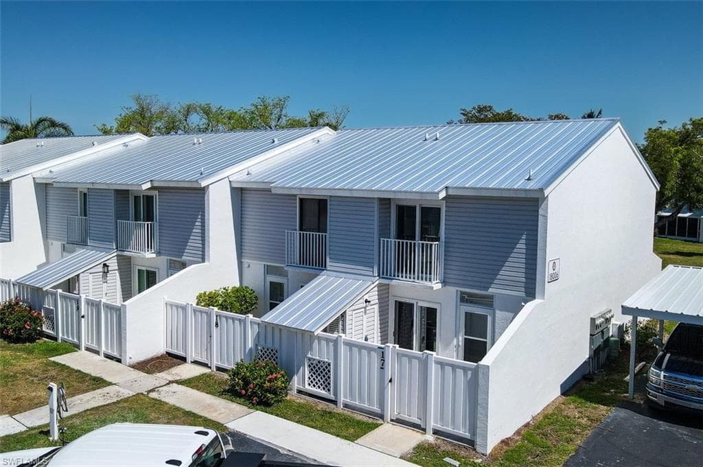 18006 San Carlos BLVD 17 FORT MYERS BEACH, FL 33931