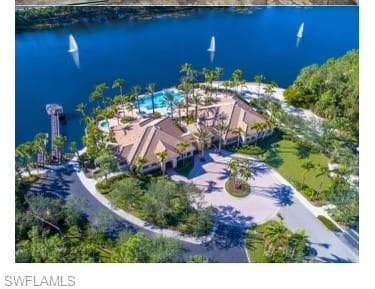 1878 Tarpon Bay DR S 101 NAPLES, FL 34119