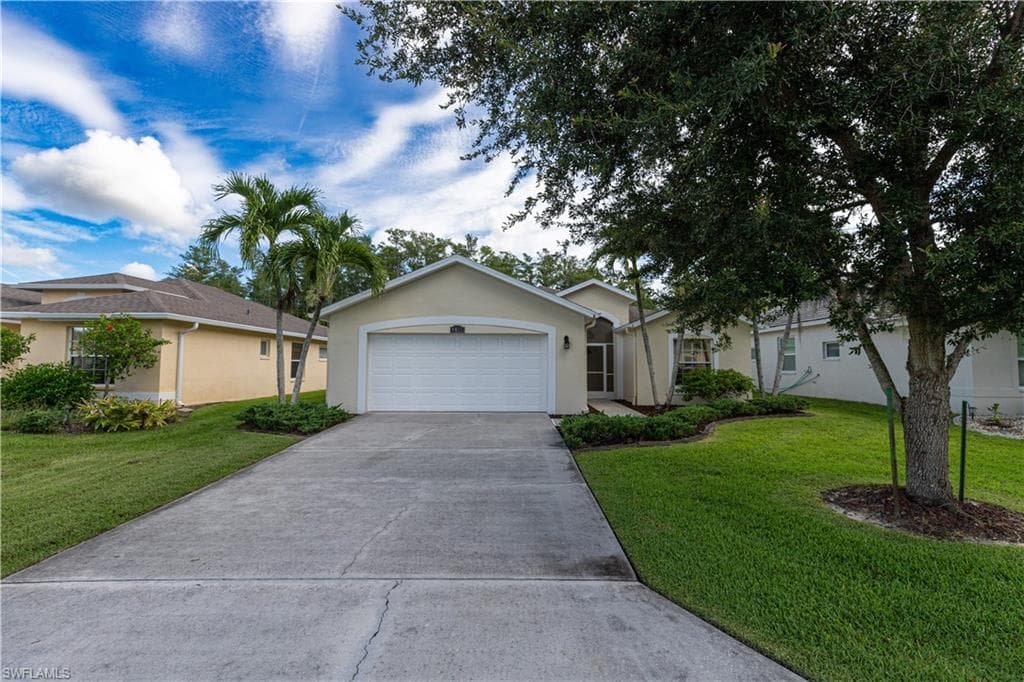 8621 Manderston CT FORT MYERS, FL 33912