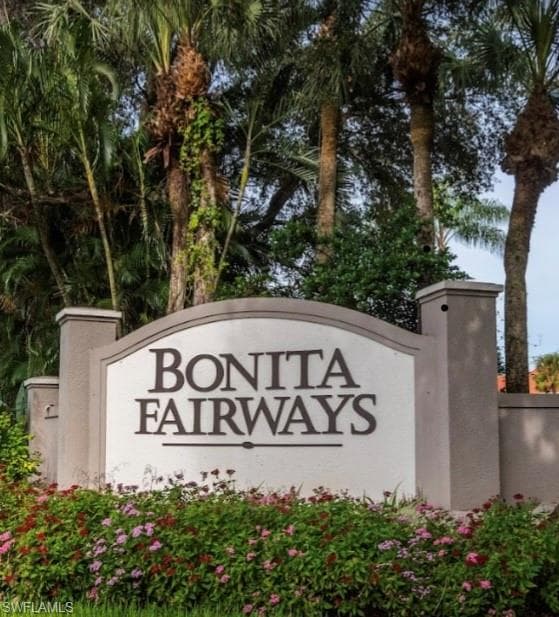 9621 Rosewood Pointe TER 105 BONITA SPRINGS, FL 34135